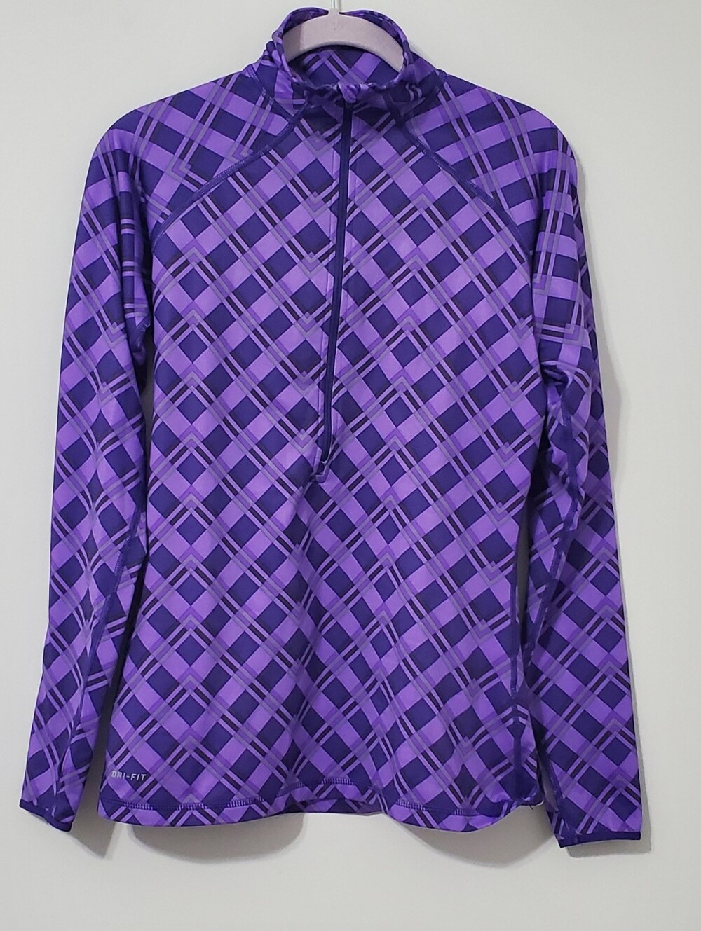 Nike Pro DriFit Womens Purple Plaid Half Zip Performance Top Medium